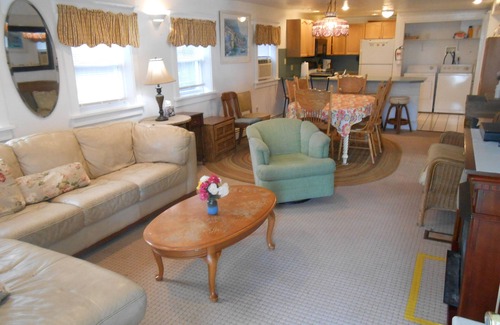 North End House | Sleep 60+ Guests near the Beach in OCNJ! 23 Bedrooms/16 Full bathrooms/Free Prk