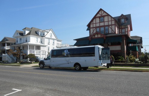 North End House | Sleep 60+ Guests near the Beach in OCNJ! 23 Bedrooms/16 Full bathrooms/Free Prk