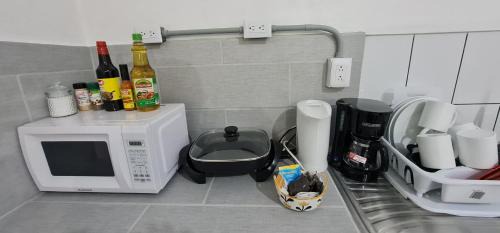 Siquirres Apartment | Sleep&Go! Cabina Familiar con 5 camas - Siquirres centro