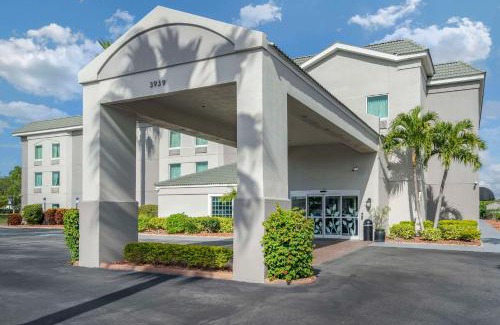 Feather Sound Hotel | Sleep Inn Clearwater-St Petersburg