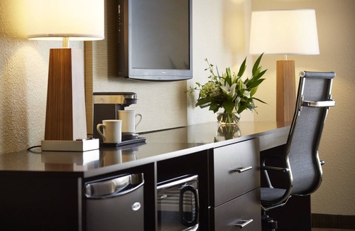 Emerald Park Hotel | Sleep Inn Regina East