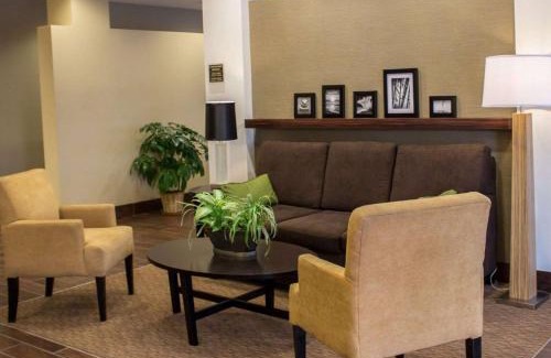 Moundsville Hotel | Sleep Inn & Suites Moundsville - Wheeling