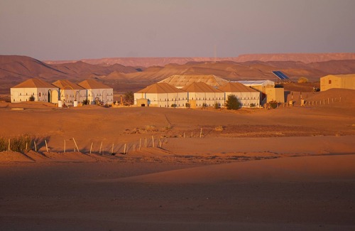 Taouz House | Sleeping in a Luxury tent in Merzouga desert !