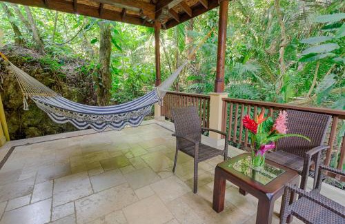 Good Living Camp Cabin | Sleeping Giant Rainforest Lodge