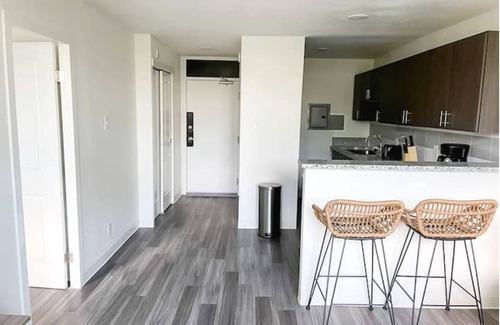 Corryville Apartment | Sleepover: Lavish 1BD/1BA + Gym - Cincinnati