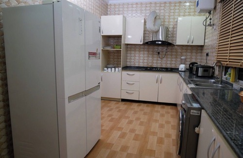 Ojodu House | Sleeps8-Parking-Jacuzzi-WiFi-AirCon