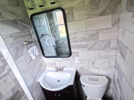 North Greece Hotel | Sleepy Bear Inn
