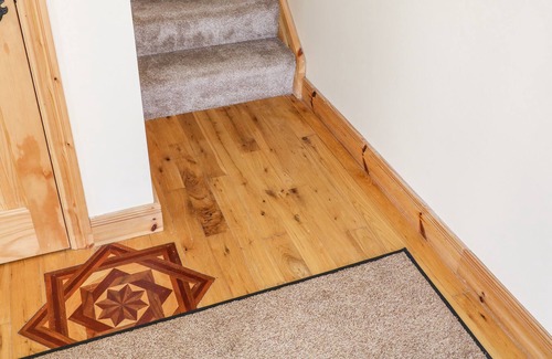 Donegal Apartment | SLEIBHTE SLIABH LIAG, family friendly in Carrick, County Donegal