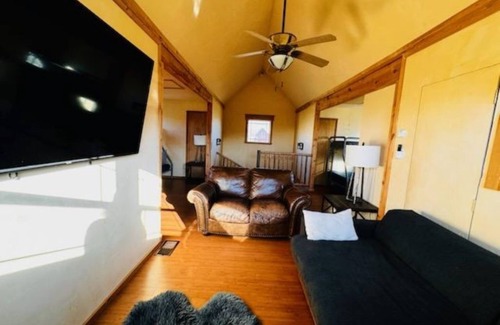 Moab South Valley Cabin | Slick Rock Retreat