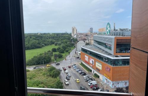 rayon Triaditsa Apartment | SliverCity next to paradise mall