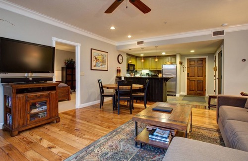 Downtown Park City Condo | Slope Side-Old Town-Ski In/Out, Free Underground Parking, Newly Remodeled