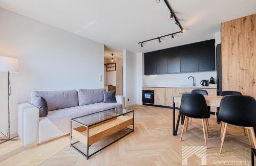 Lodz Apartment | Slovianka Sky View by LookAp darmowy parking, Jacuzzi i basen !