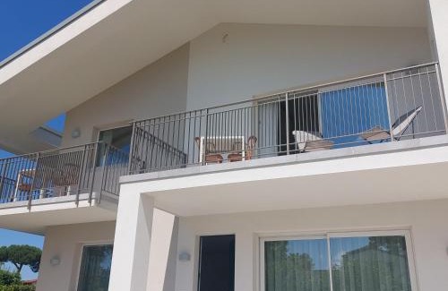 Lido di Camaiore Bed & Breakfast | Slowersilia Bed and Breakfast