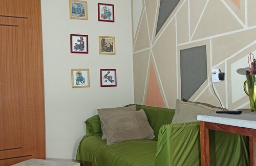 Praia Grande Apartment | Small and cozy, close to the beach and everything! There's even a pet area <3