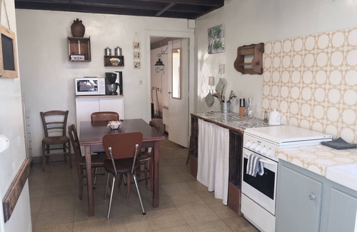 Saint-Martin-le-Mault House | Small atypical country house with private SPA.