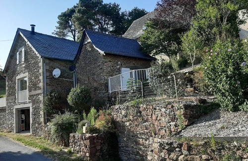 Noailhac House | Small barn completely renovated - incredible view - calm guaranteed