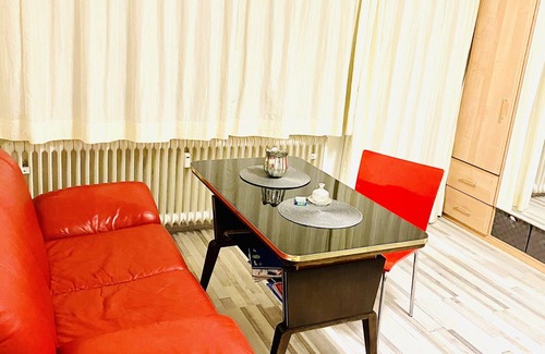 Pforzheim Apartment | Small but yours. small 1 room flat with balcony