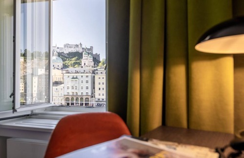 City Centre Salzburg House | Small double room with old town view - Hotel Stein