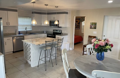 Northwest Point Villa | Small Family Groups & Weddings! Private Villa Behind Coral Wall w/Ocean views!