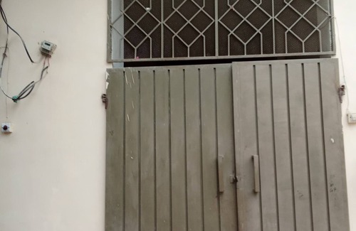 Multan House | Small Furnished Home With One Large Bedroom