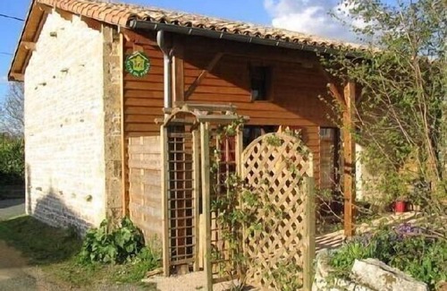 Lezay House | Small Gite de France, 3 Epis, at the heart of the Poitou-Charentes, all year