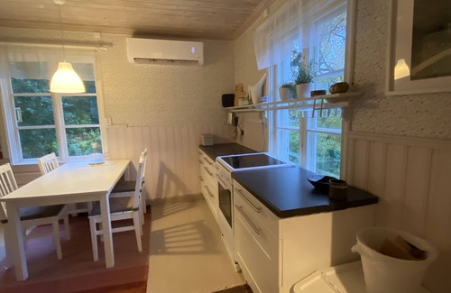Viksjo House | Small house in Sweden - between mountain, lakes and sea in the Höga-Kusten region