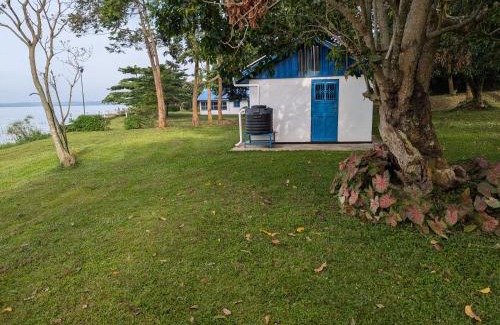 Kyamuswa House | Small house