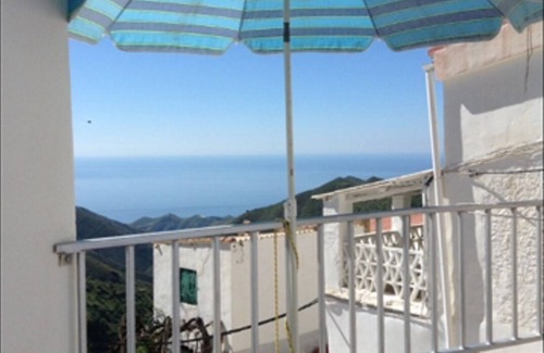 Polopos Apartment | Small mountain village house with character. Sea views . Polopos, Granada.