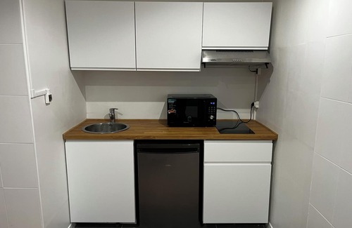 Bobigny House | Small pavilion, Jacuzzi, Barbecue, Terrace, Netflix, Canal+, Disney+.