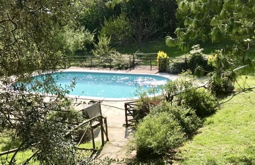 Pontassieve Cottage | Small stone cottage in the woods, artists retreat, with pool