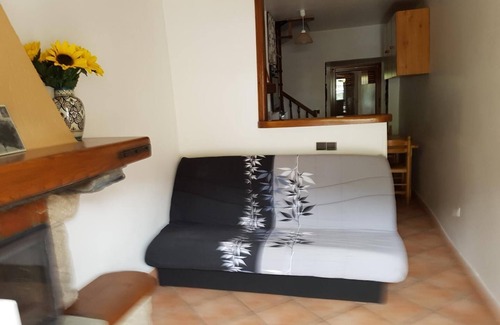 Castifao House | Small stone house