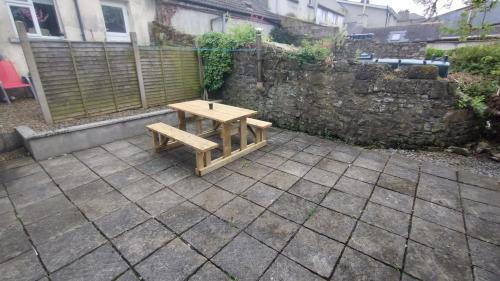 Muine Bheag Apartment | Small Town House, Barrow Lane, Bagenalstown, Carlow