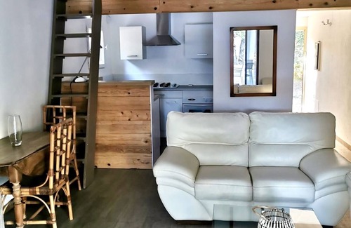 Solaro Villa | Small villa ideal for 4 people a few steps from the sea - enclosed garden 1200m2