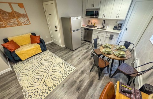 North Ironbound Apartment | Smart and modern central 2br apt