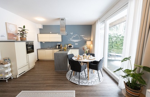 Bad Zwischenahn House | SmartFewo: Haus Wasser | Penthouse | Sauna | Park
