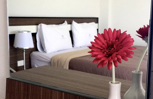 Chom Thong Hotel | Smile Place