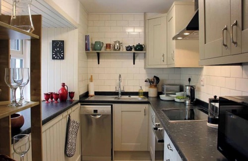 Strathdon Cottage | Smithy Cottage Licence AS00607