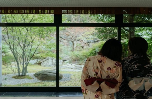 Akahodani Onsen Hotel | Smoking Breakfast included Modern spacious JapaneseWestern room Special offer 2 people /Kaga Ishikawa