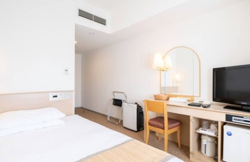 Hitachi Hotel | Smoking Semidouble room Breakfast included If/Hitachi Ibaraki