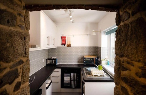 Mabe Cottage | Smugglers Cottage in Penryn, Nr Falmouth