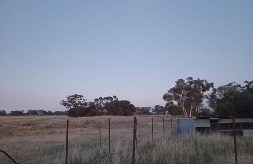 Wal Wal House | Snakes a plenty, rough country accommodation, no electronic communications.