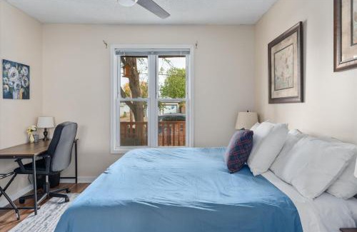 Corcoran Apartment | Snapdragon Apt - Charming Two Bedroom in Corcoran Neighborhood