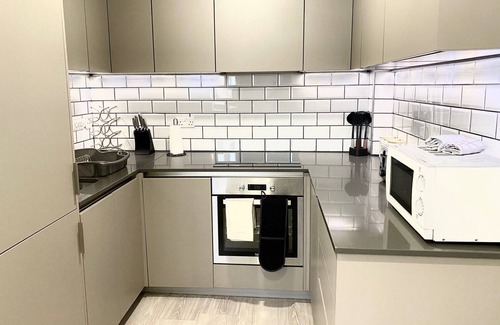 Bedford Apartment | Snapos Apartments - Platform B