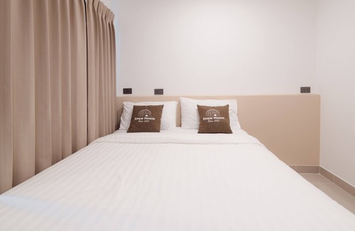Buriram Province Hotel | SNOW HOUSE Buriram