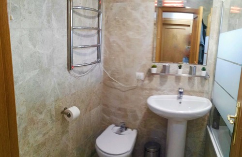 Pradollano Apartment | SNOW IN MIRAMAR, apartment at the foot of the slopes