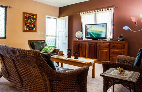 Benque Viejo Del Carmen Apartment | Snowbirds 2 Bedroom Nest