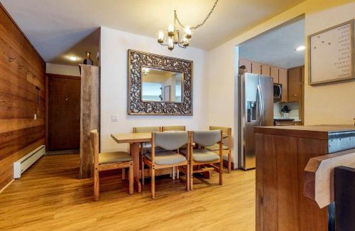 Sun Valley Apartment | Snowcreek 1520