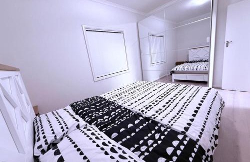 Cooma House | Snowflakes - Cooma