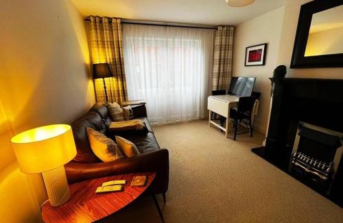 Dromore House | Snug House - Dromore Village - Lagan River View