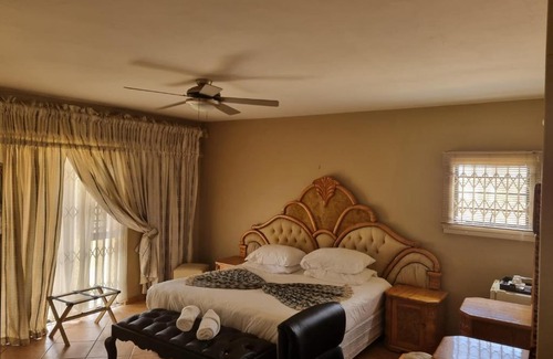 Bluewater Bay House | Sobha Guesthouse